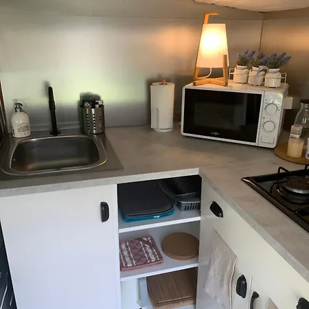 Campsite Ma Petite Caravane *